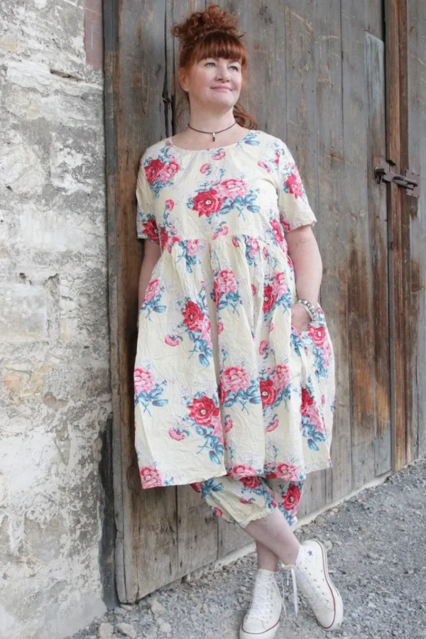 Kleider*Ewa i Walla Kleid 55859 ALISON in pastellgelb mit Flowerprint (vanilla flower) - reine Knitterbaumwolle